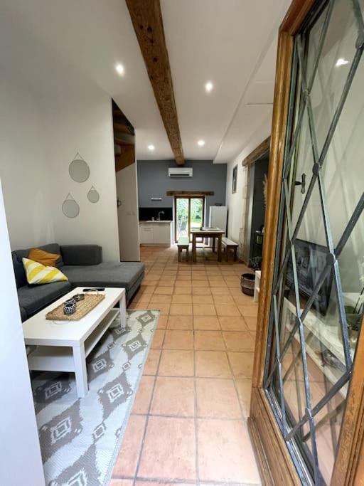 Superbe Appartement Cosy Avec Jardin Nimes Luaran gambar